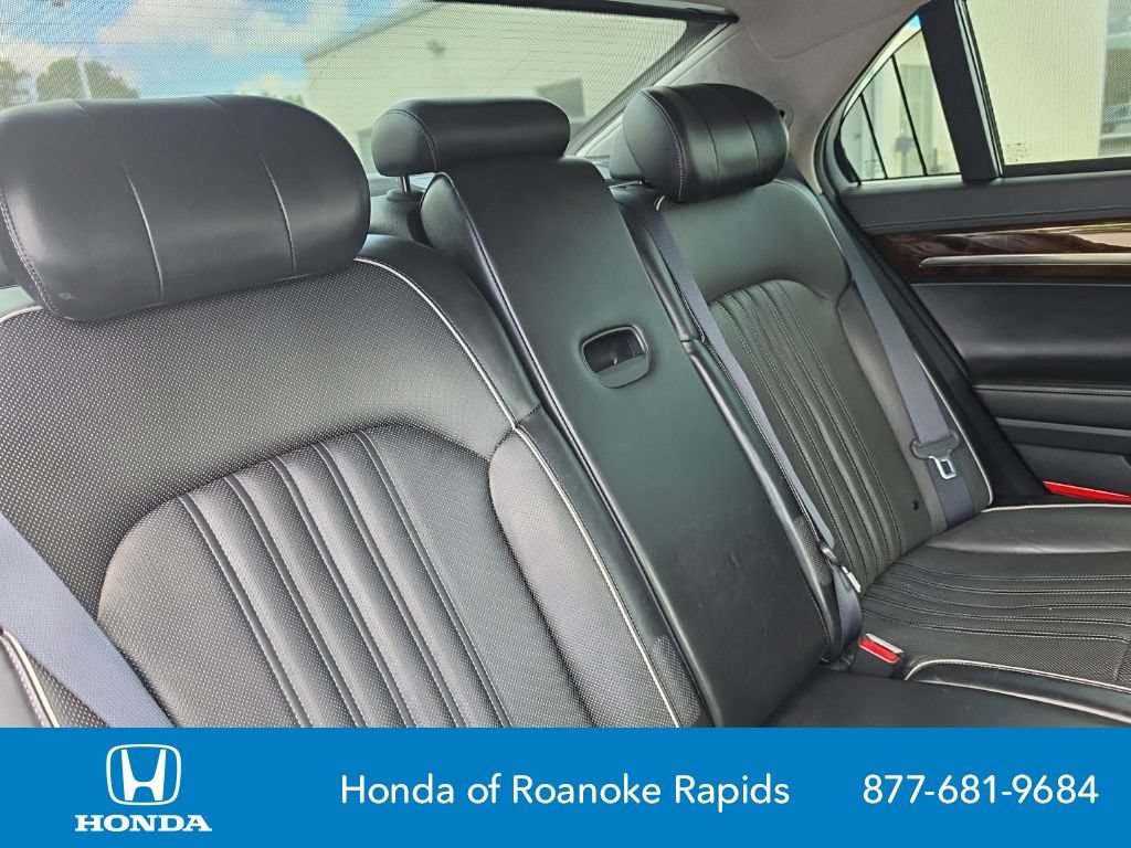 Used 2017 Genesis G90 5.0 Ultimate RWD image 16