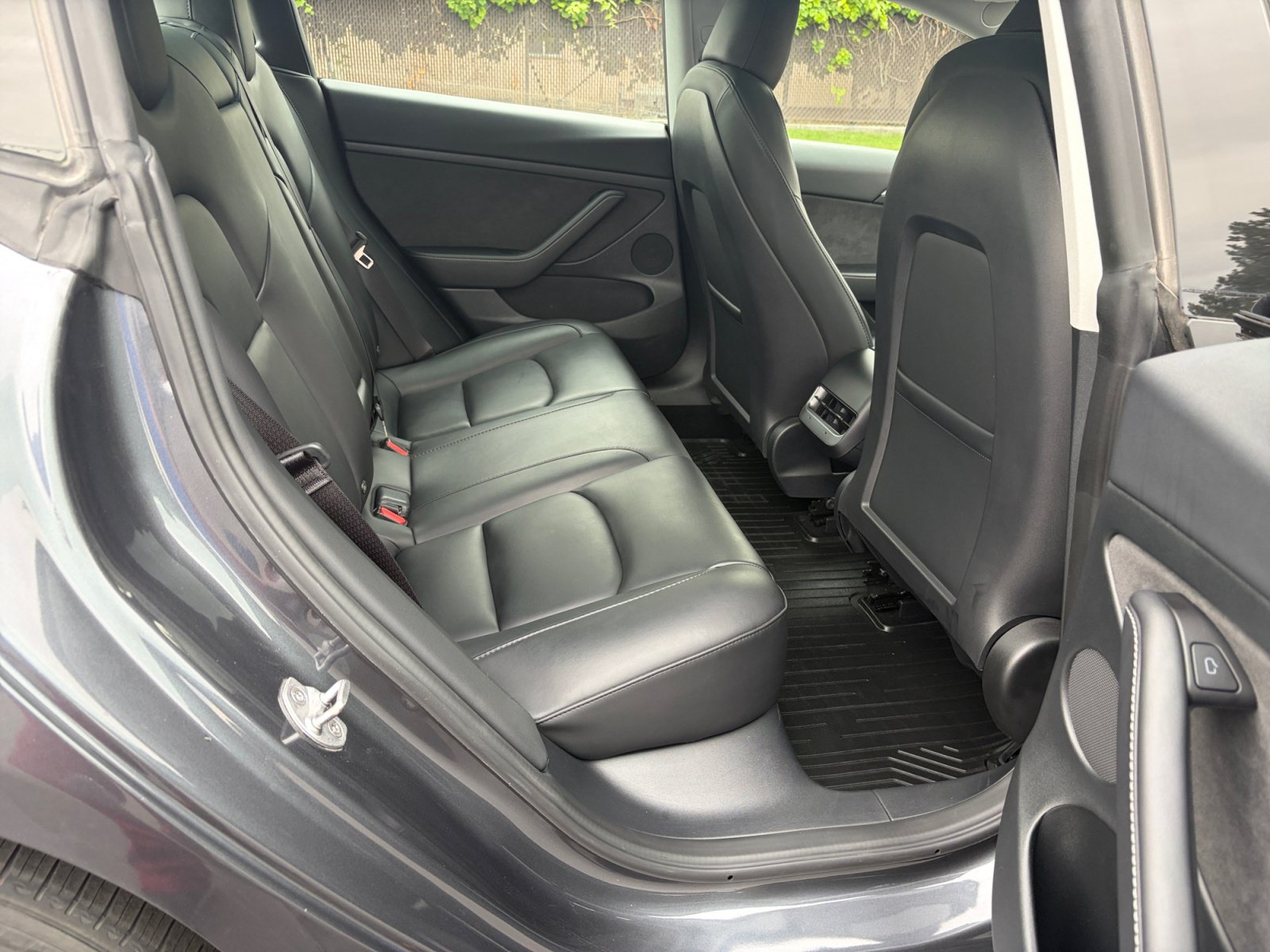 Used 2023 Tesla Model 3 Standard Range RWD image 26