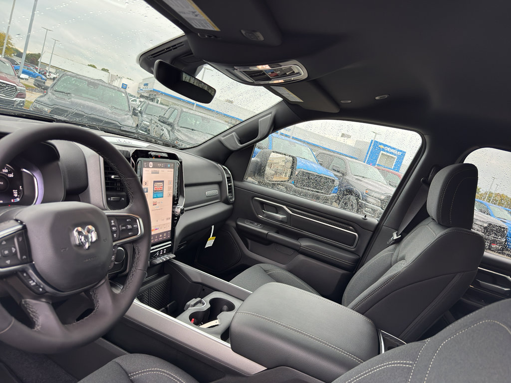 New 2026 RAM 1500 Big Horn AWD/4WD image 25