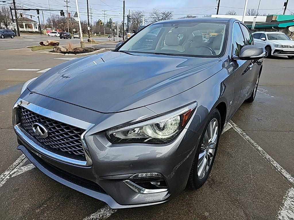 Used 2020 INFINITI Q50 Luxe w/ Essential Package (3.0T Luxe) image 10