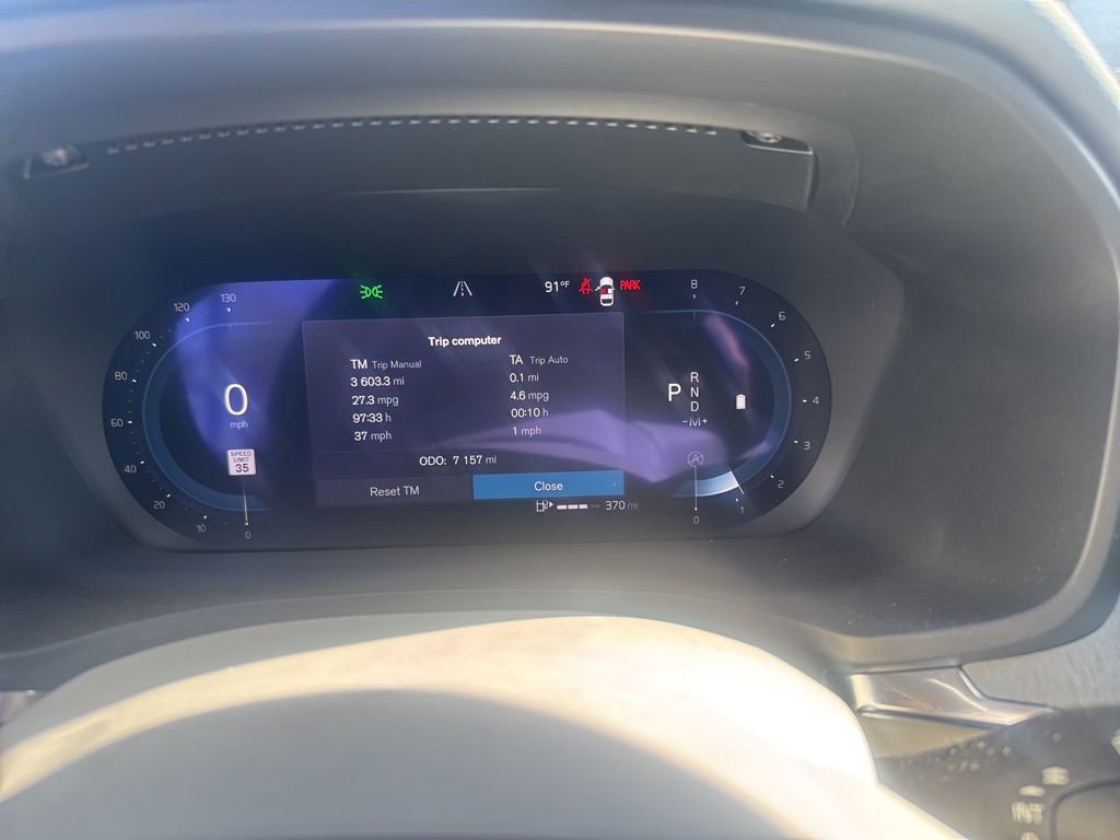 Certified 2024 Volvo V60 B5 Cross Country Plus image 1