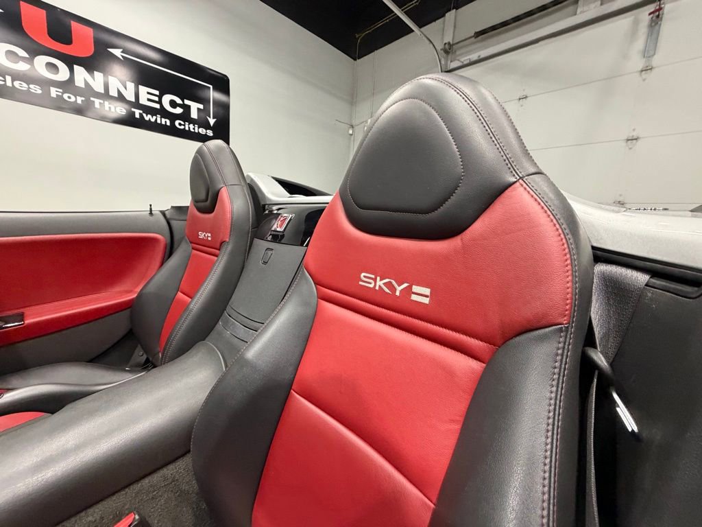 Used 2008 Saturn Sky Red Line RWD image 30