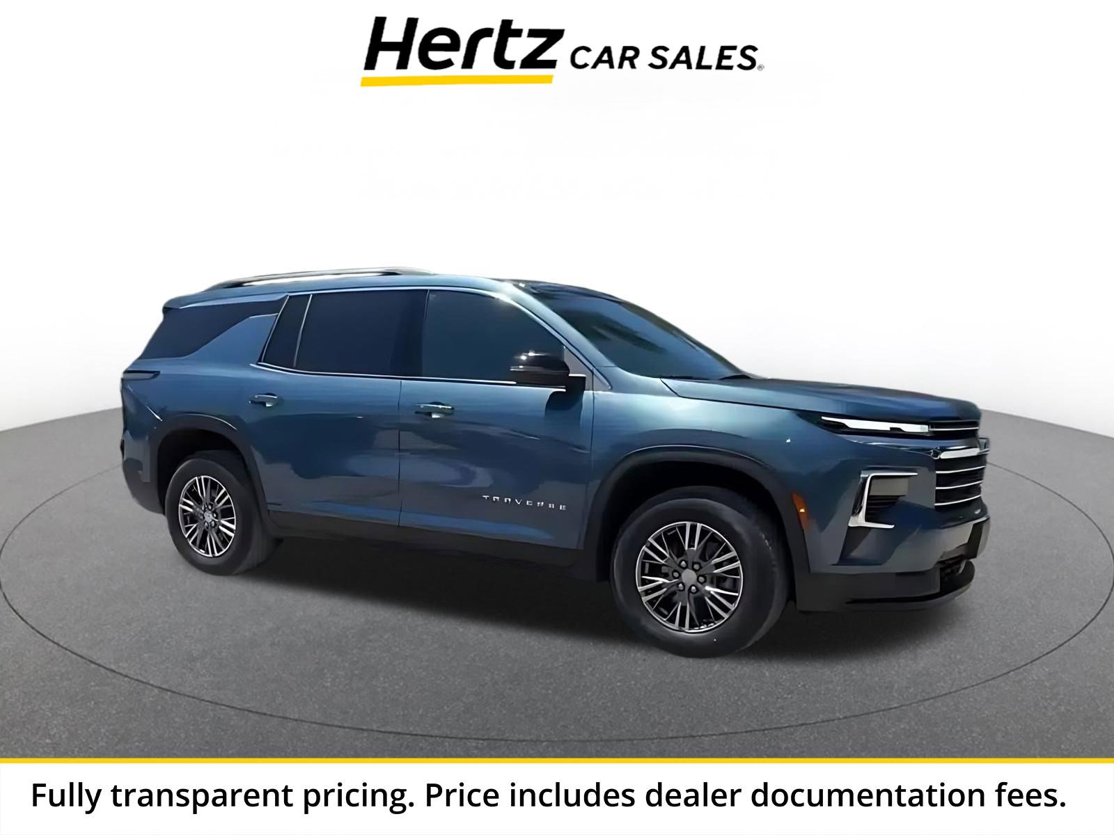 Used 2025 Chevrolet Traverse LT AWD/4WD image 1