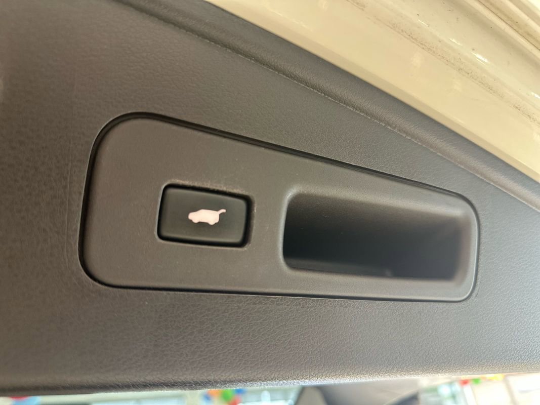 Used 2015 Acura MDX SH-AWD w/ Advance Package image 26