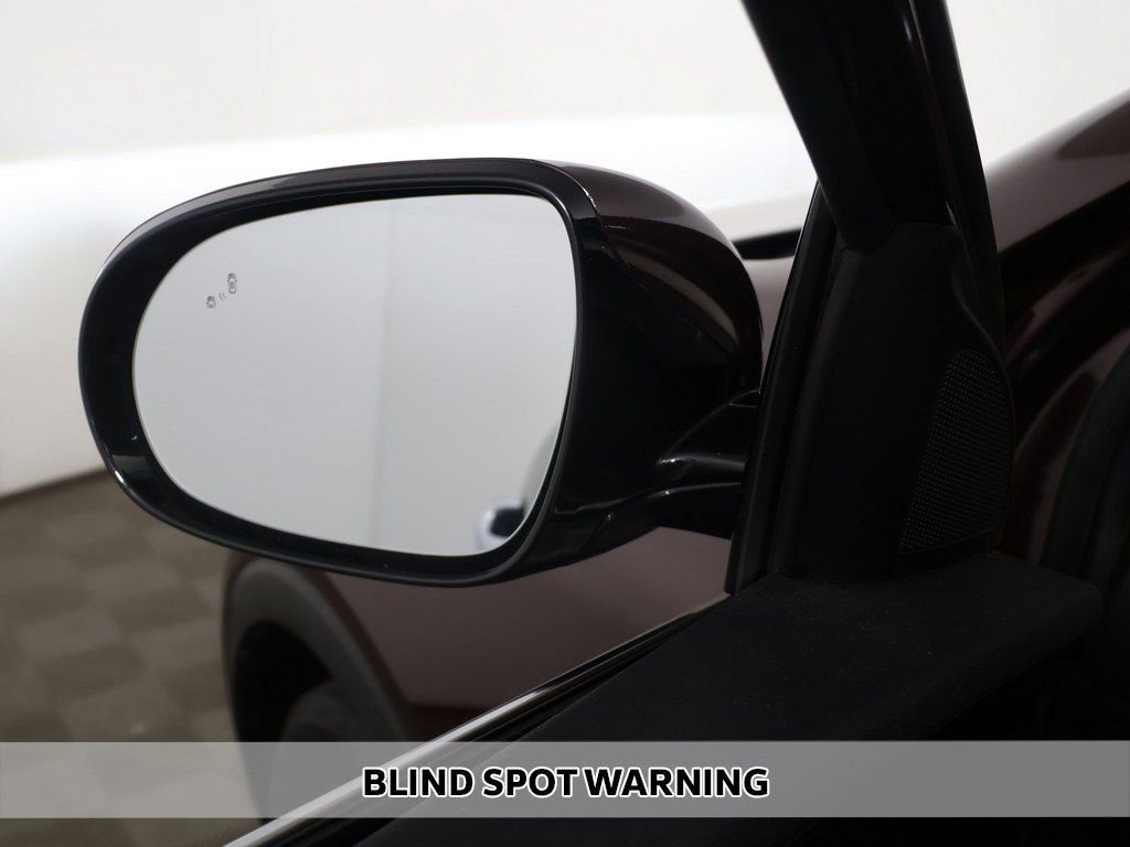 Used 2020 Kia Sorento LX w/ LX I4 Convenience Package image 3