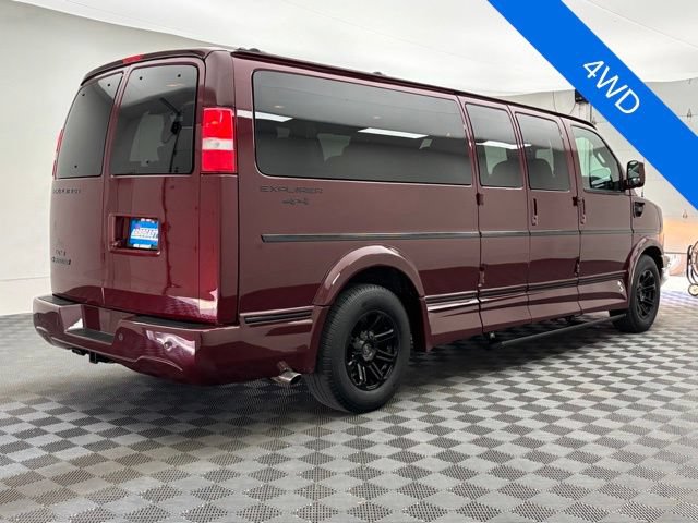 Used 2020 Chevrolet Express 2500 Extended w/ Enhanced Convenience Package RWD image 7