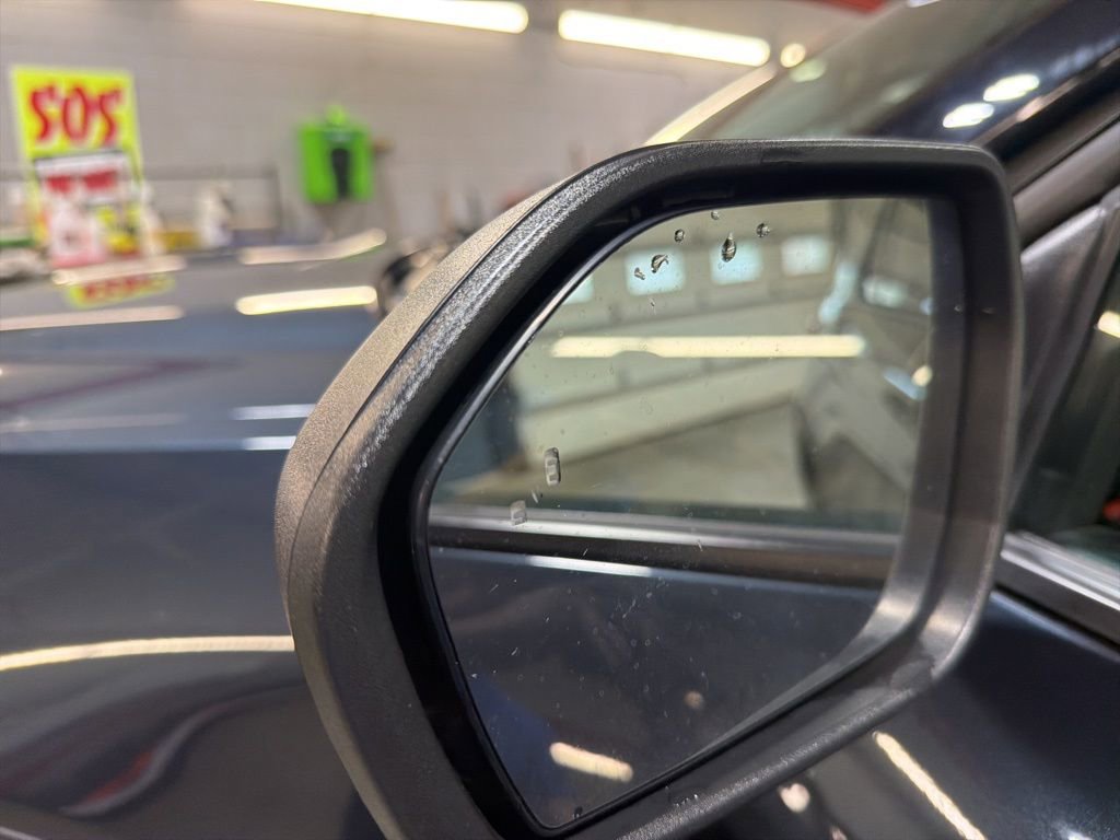 Used 2022 Ford Explorer XLT image 22