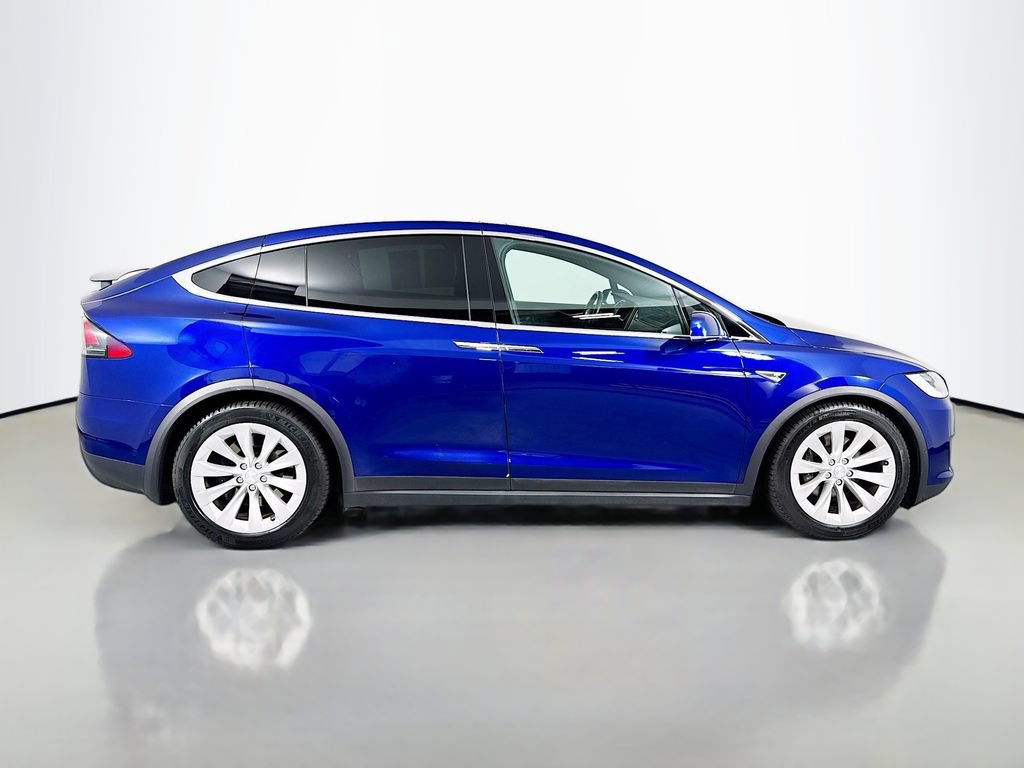 Used 2016 Tesla Model X 90D AWD/4WD image 4