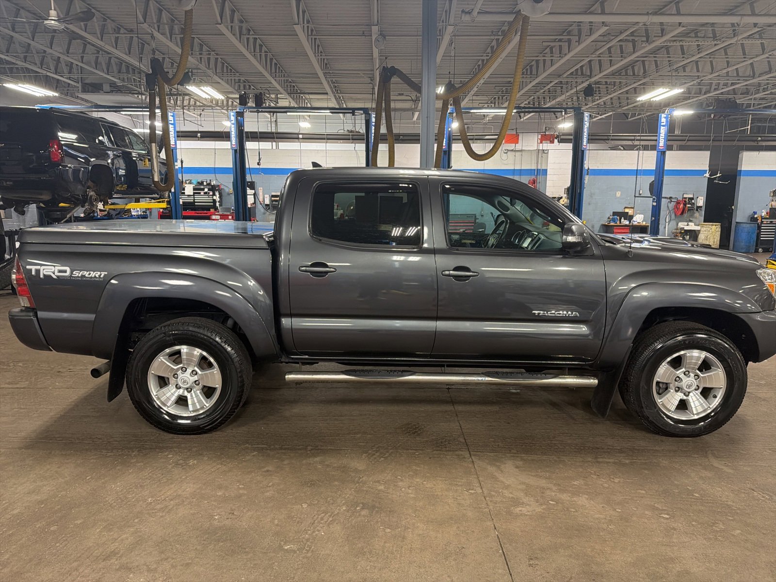 Used 2015 Toyota Tacoma 4x4 Double Cab image 6