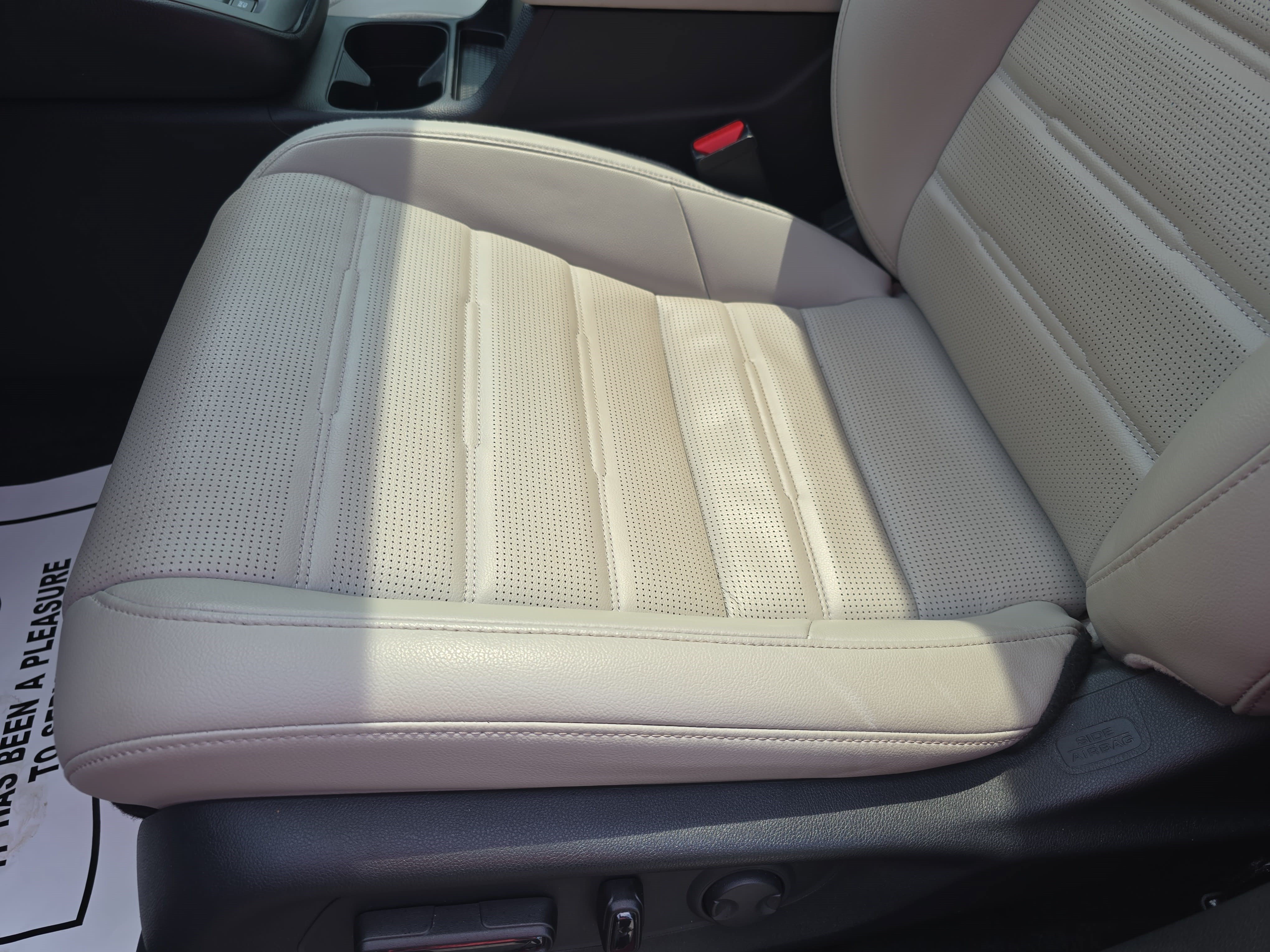 Certified 2025 Honda CR-V EX-L image 28