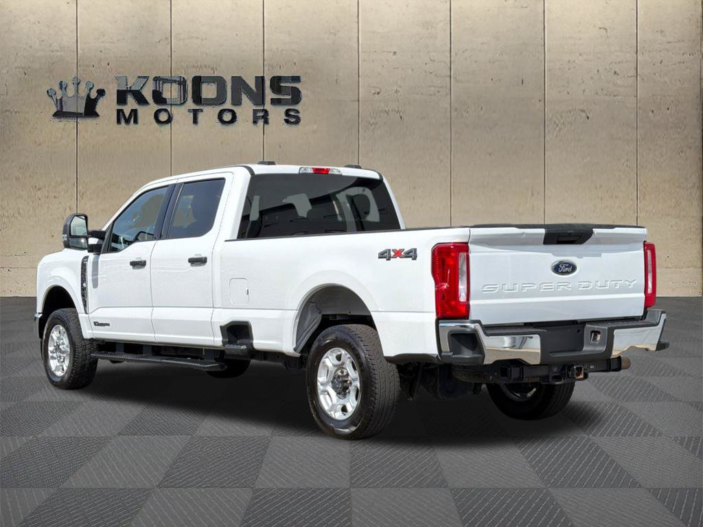 Used 2025 Ford F350 XLT AWD/4WD image 7