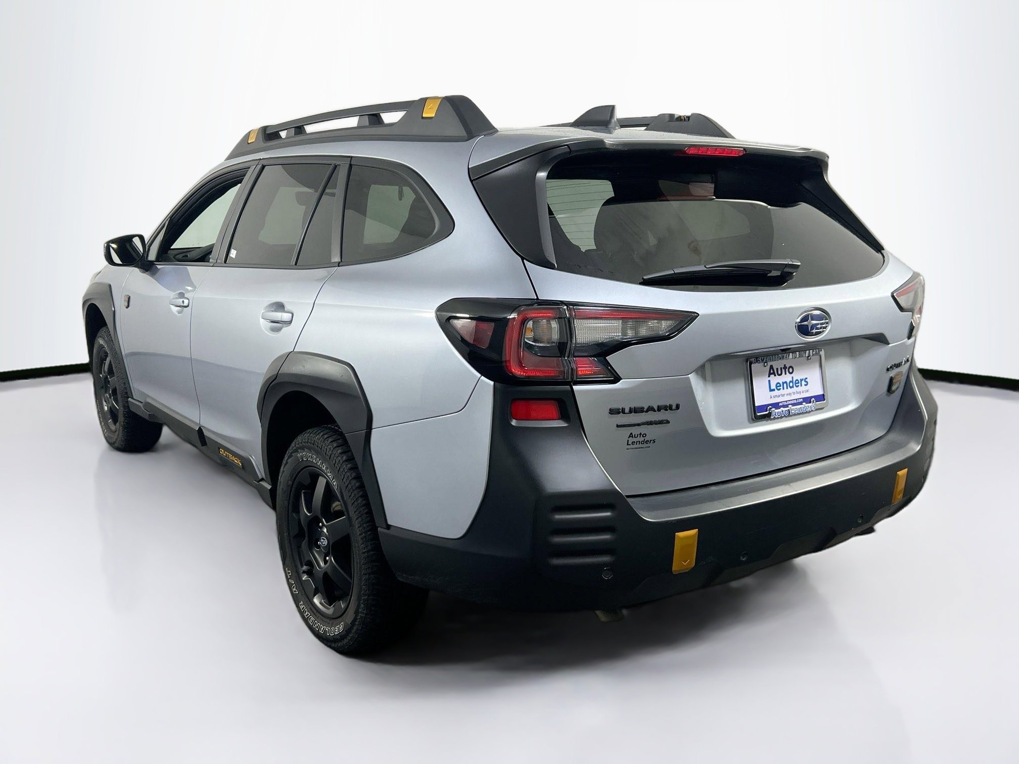 Used 2023 Subaru Outback Wilderness image 7