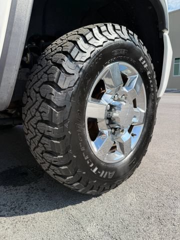 Used 2017 GMC Sierra 3500 Denali w/ Duramax Plus Package AWD/4WD image 42
