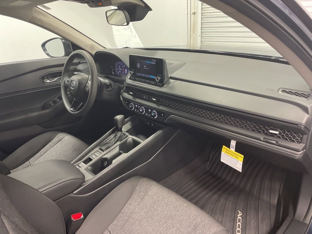 Used 2025 Honda Accord SE image 33