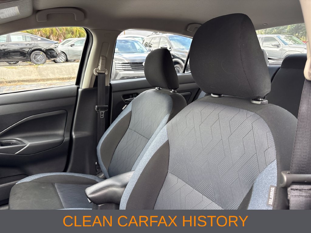 Used 2025 Nissan Versa SV w/ Trunk Package FWD image 4
