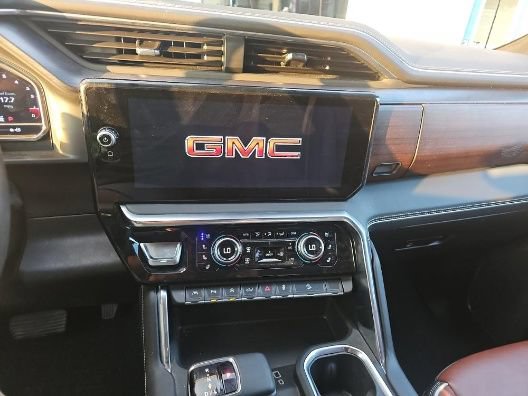 Used 2025 GMC Sierra 1500 Denali Ultimate AWD/4WD image 18