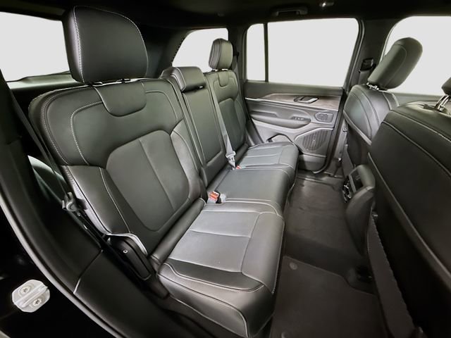 New 2026 Jeep Grand Cherokee Limited image 27