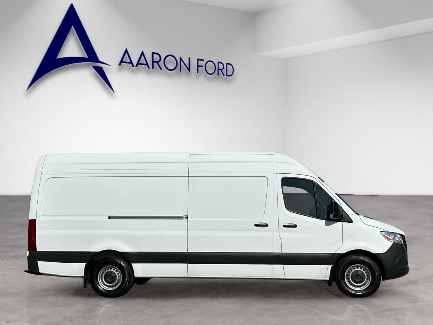 Used 2024 Mercedes-Benz Sprinter 2500 image 7