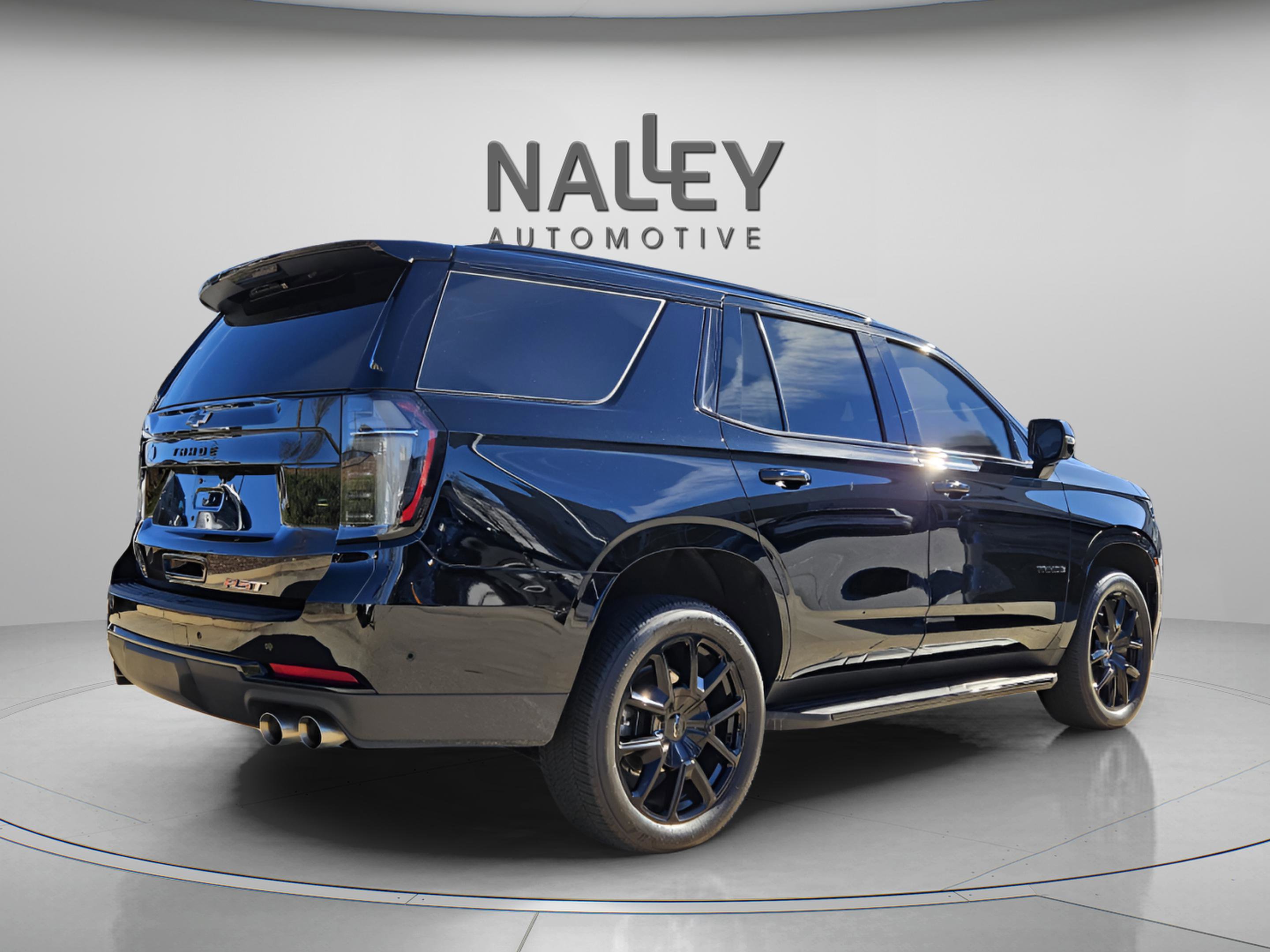 Used 2025 Chevrolet Tahoe RST w/ Comfort Package image 5