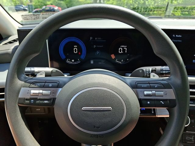 Used 2024 Hyundai Sonata SEL FWD image 17