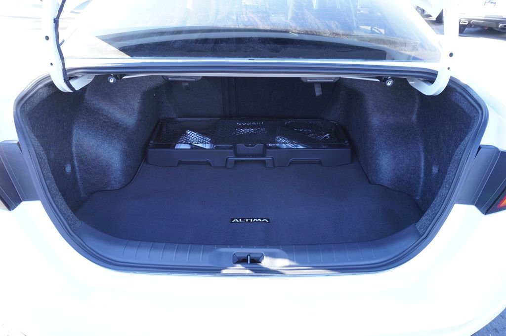 Certified 2025 Nissan Altima 2.5 SL image 8