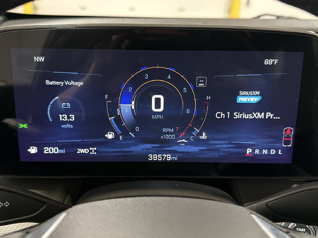 Used 2025 Chevrolet Equinox LT w/ Convenience Package II AWD/4WD image 12