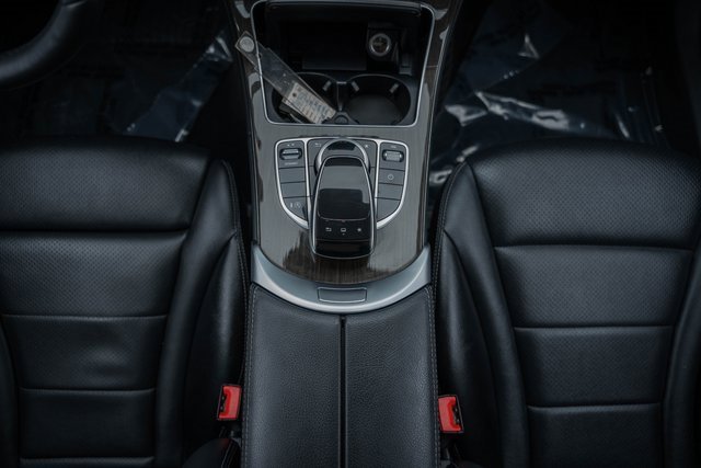 Used 2016 Mercedes-Benz C 300 4MATIC Sedan image 25