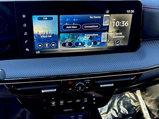 Certified 2025 Nissan Kicks SR FWD image 20