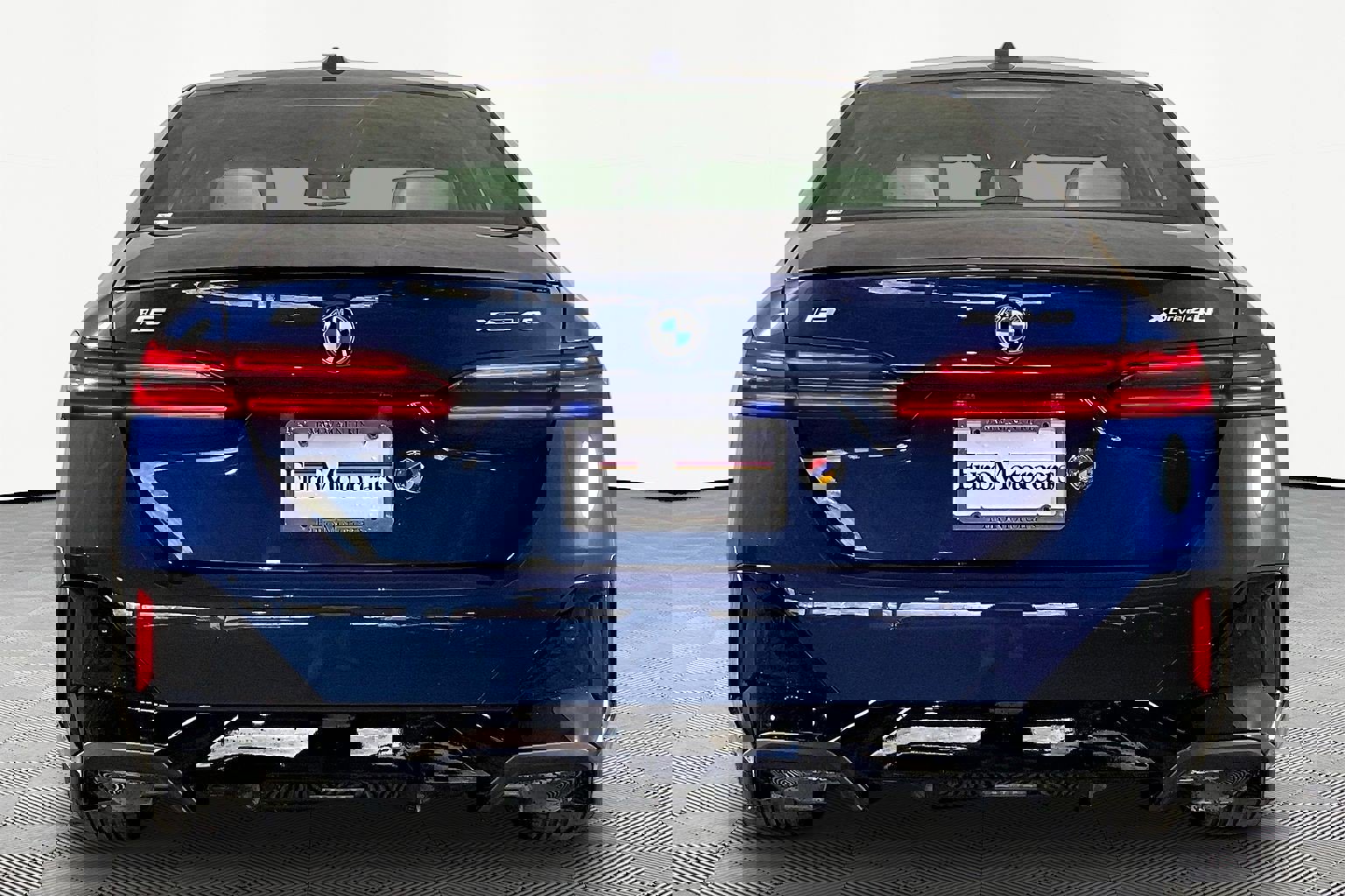 New 2026 BMW i5 eDrive40 image 7