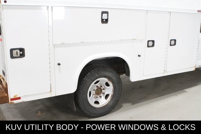 Used 2014 Chevrolet Express 3500 RWD image 36