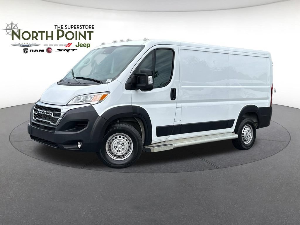 Used 2025 RAM ProMaster 2500 w/ U-Haul Equipment Group FWD image 1