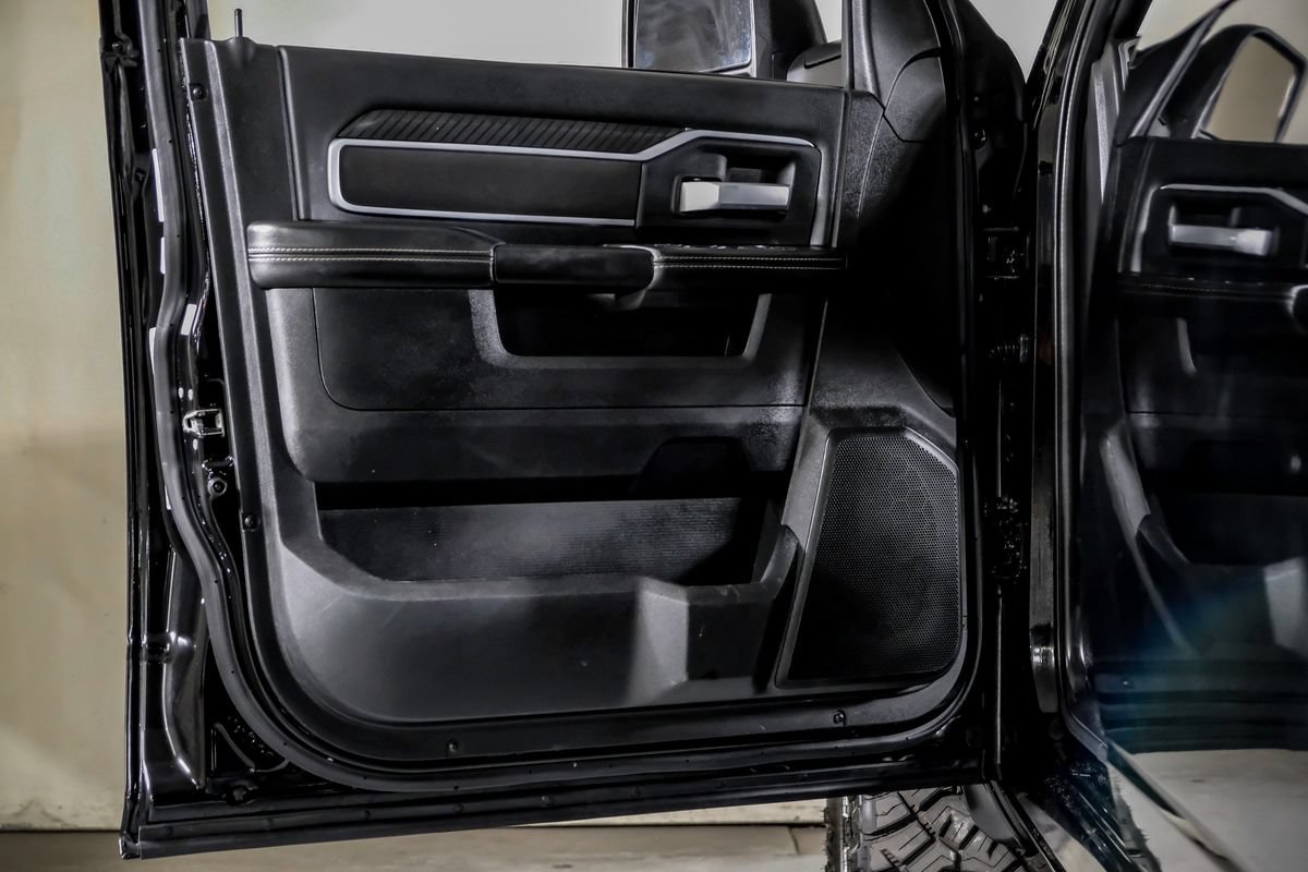 Used 2025 RAM 2500 Big Horn AWD/4WD image 33