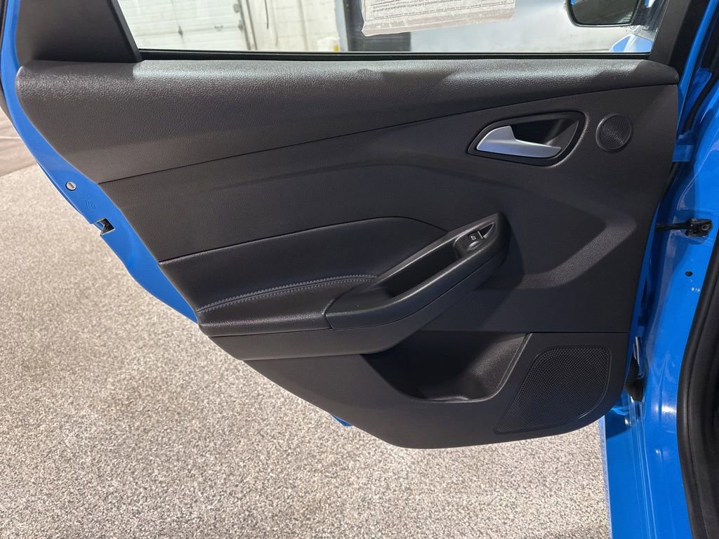 Used 2017 Ford Focus RS AWD/4WD image 14
