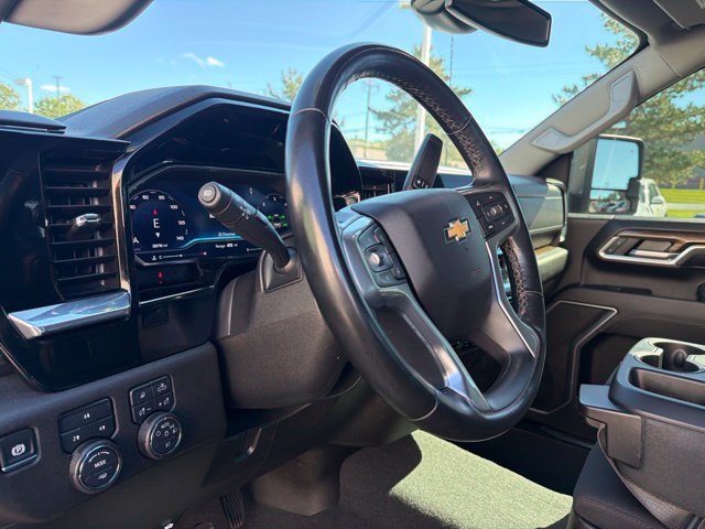 Used 2024 Chevrolet Silverado 2500 LT w/ All Star Edition AWD/4WD image 14