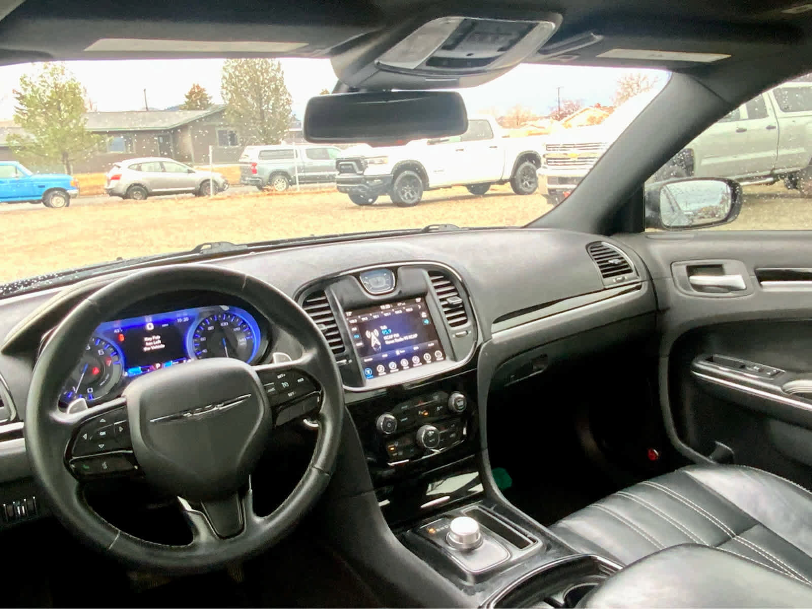 Used 2017 Chrysler 300 S w/ 300S Premium Group image 33