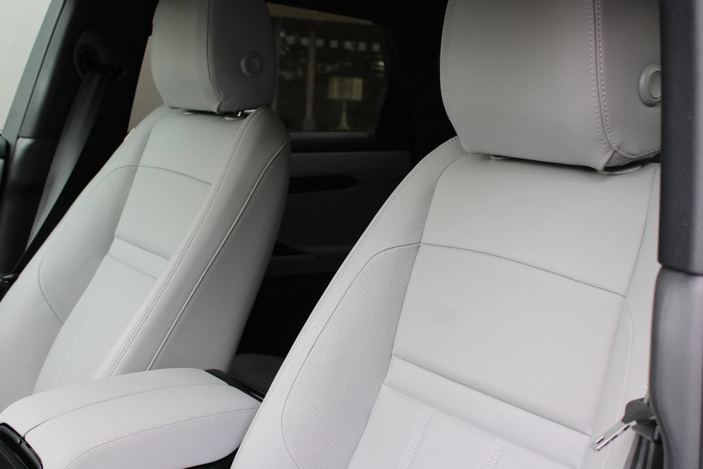 Used 2026 Land Rover Range Rover Evoque S AWD/4WD image 9