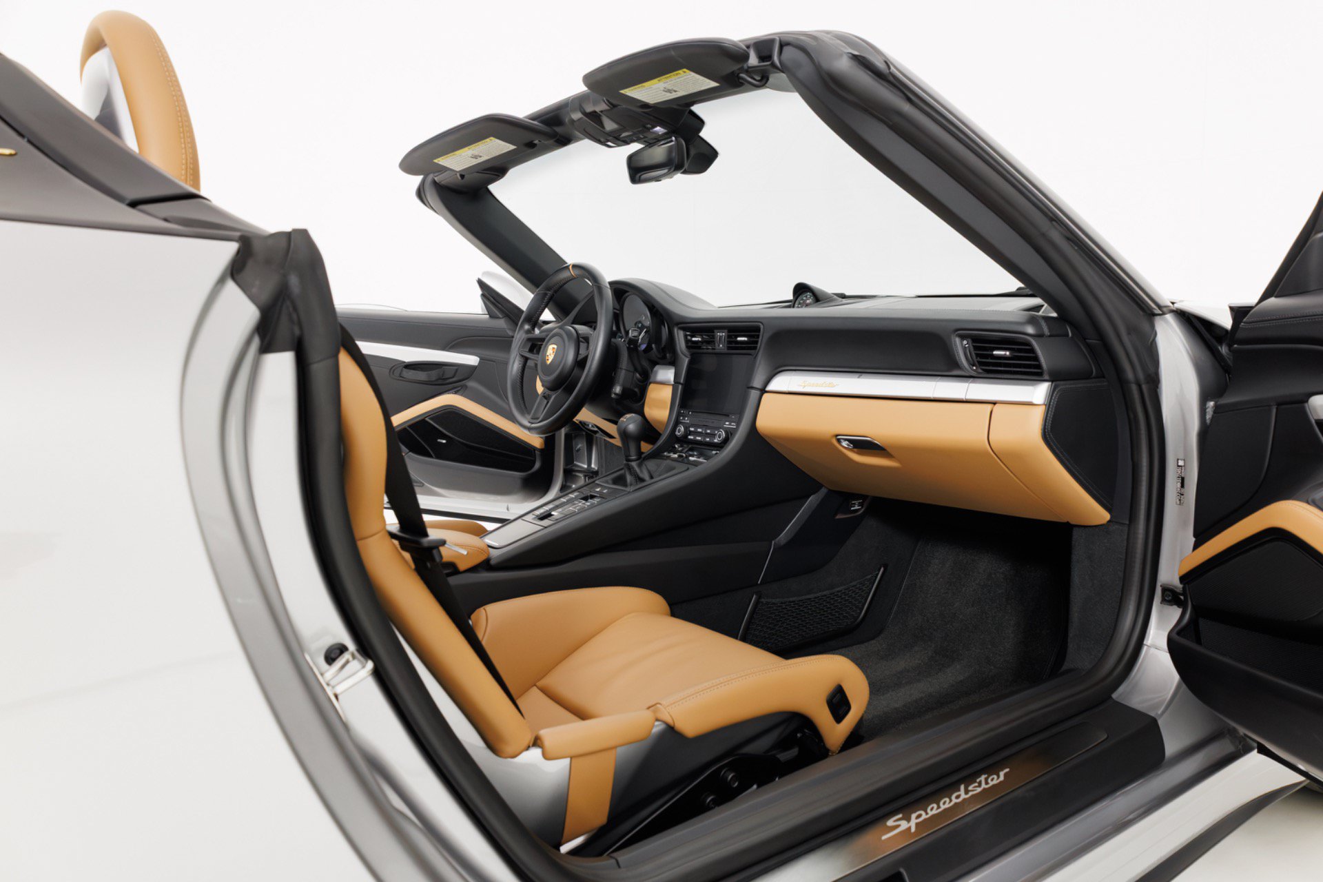 Used 2019 Porsche 911 Speedster RWD image 34