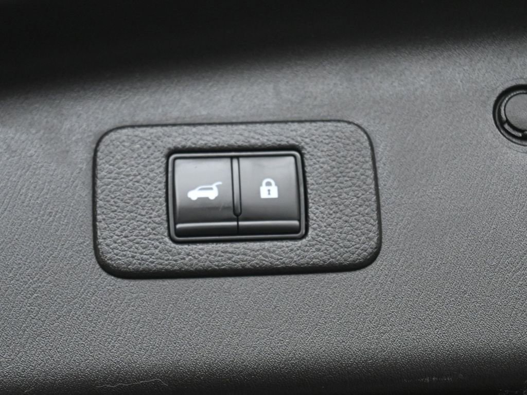 Used 2023 Nissan Armada SL w/ Cargo Package AWD/4WD image 47