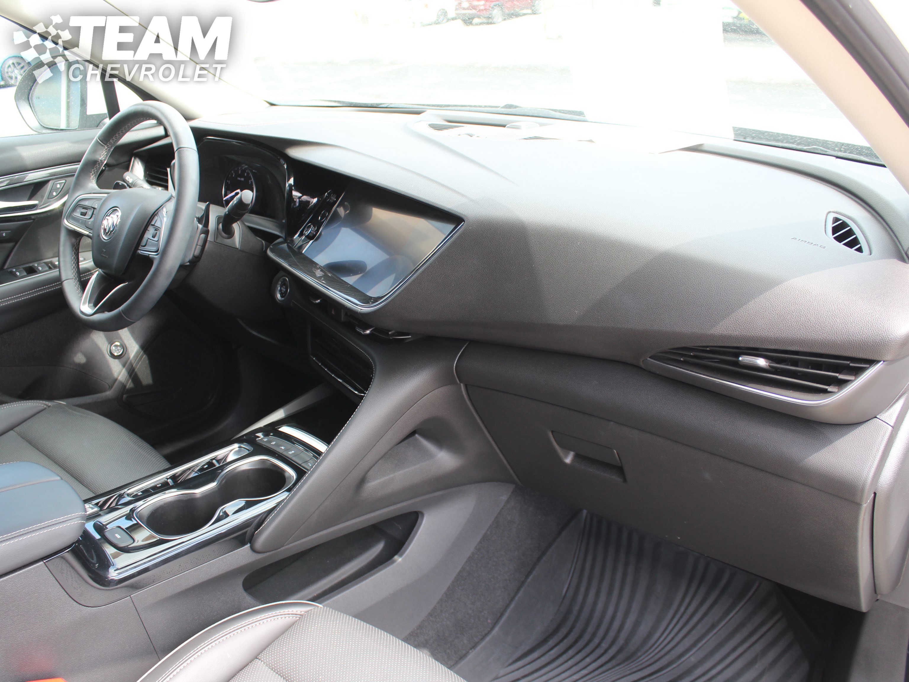 Used 2023 Buick Envision Essence image 26