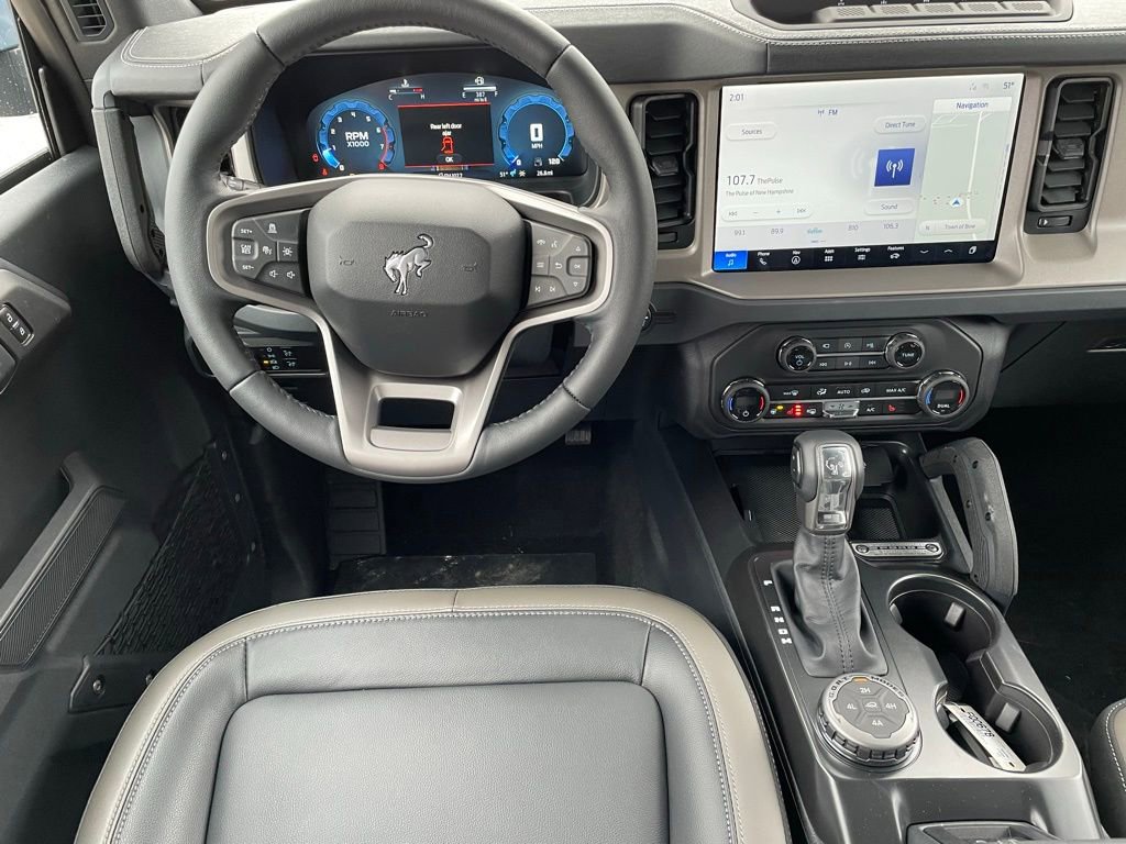 New 2025 Ford Bronco Outer Banks w/ Sasquatch Package image 7