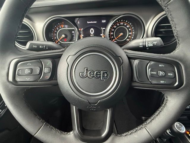Used 2023 Jeep Gladiator Willys image 20