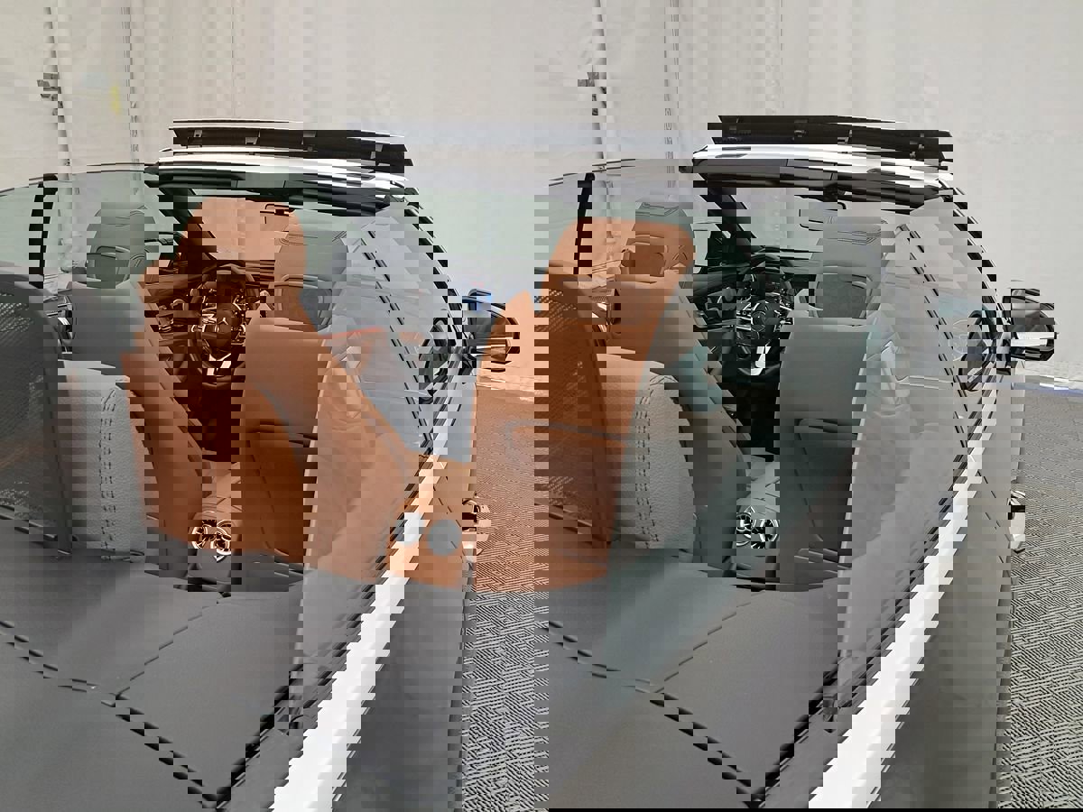 Used 2019 Mercedes-Benz E 450 4MATIC Cabriolet image 8