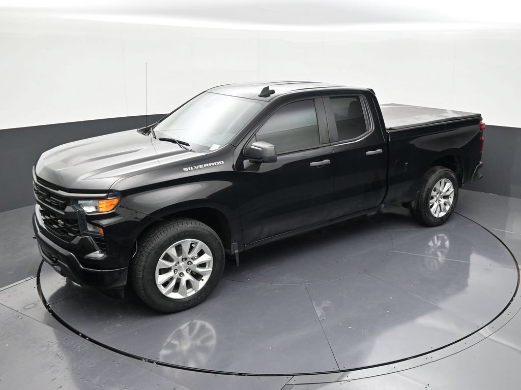 Used 2023 Chevrolet Silverado 1500 Custom RWD image 12