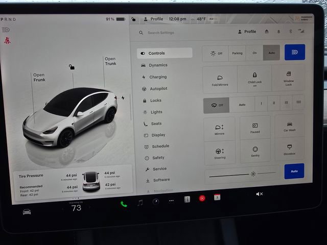 Used 2023 Tesla Model Y Long Range image 38