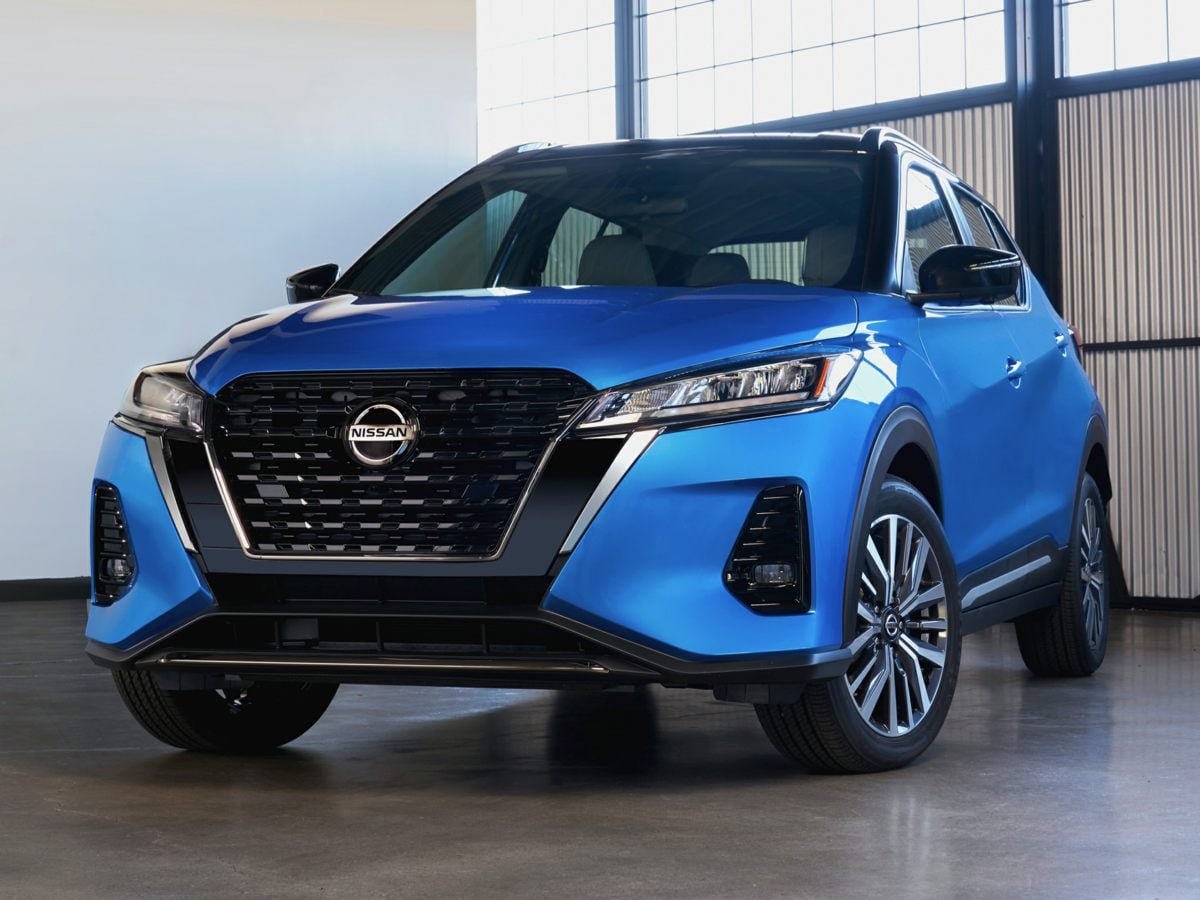 Used 2021 Nissan Kicks SR w/ SR Premium Package FWD image 1