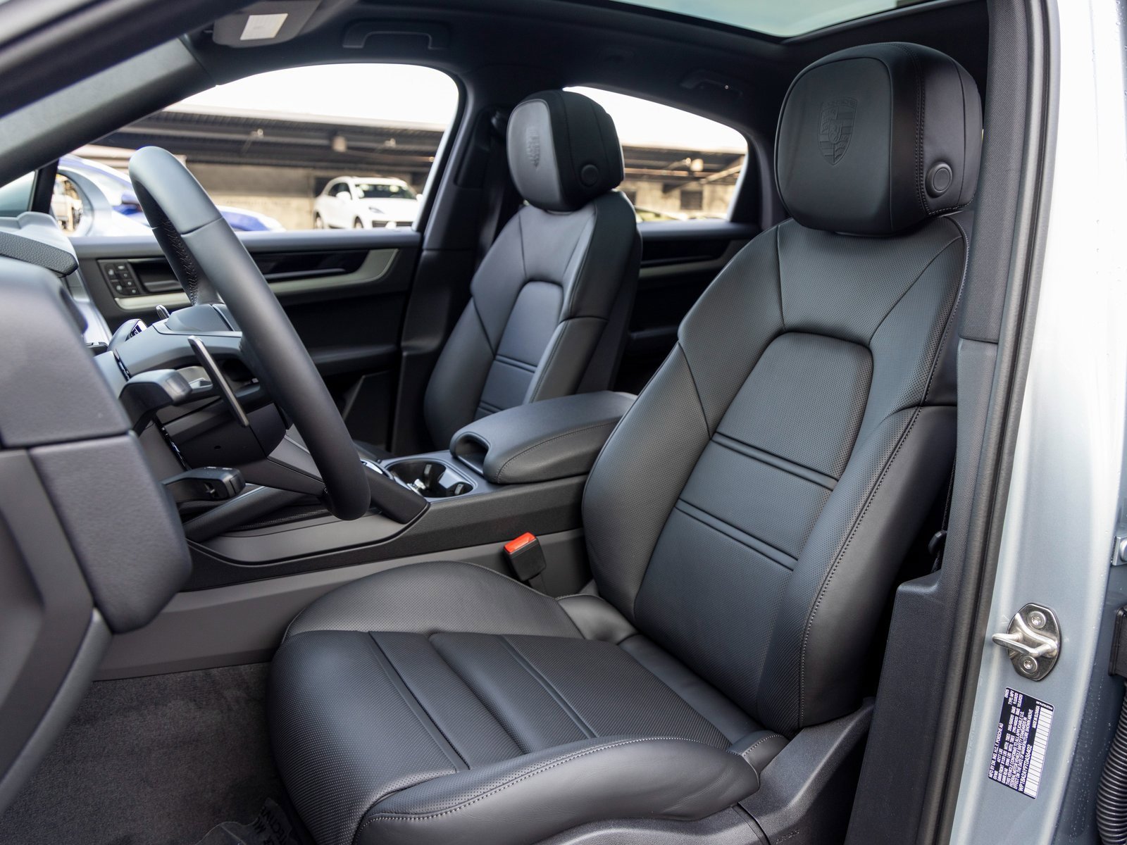 New 2026 Porsche Cayenne Coupe image 5