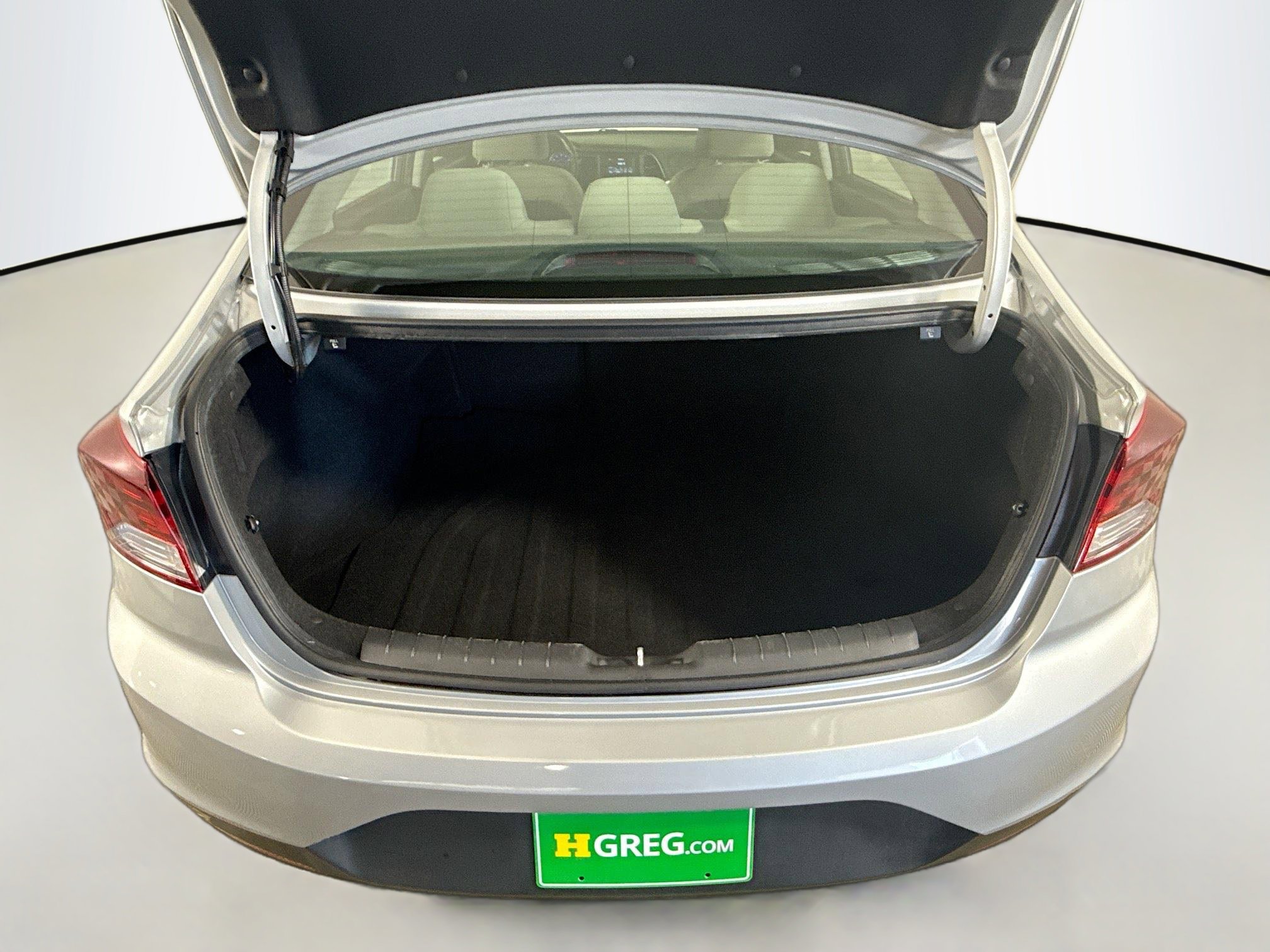 Used 2020 Hyundai Elantra SE image 34