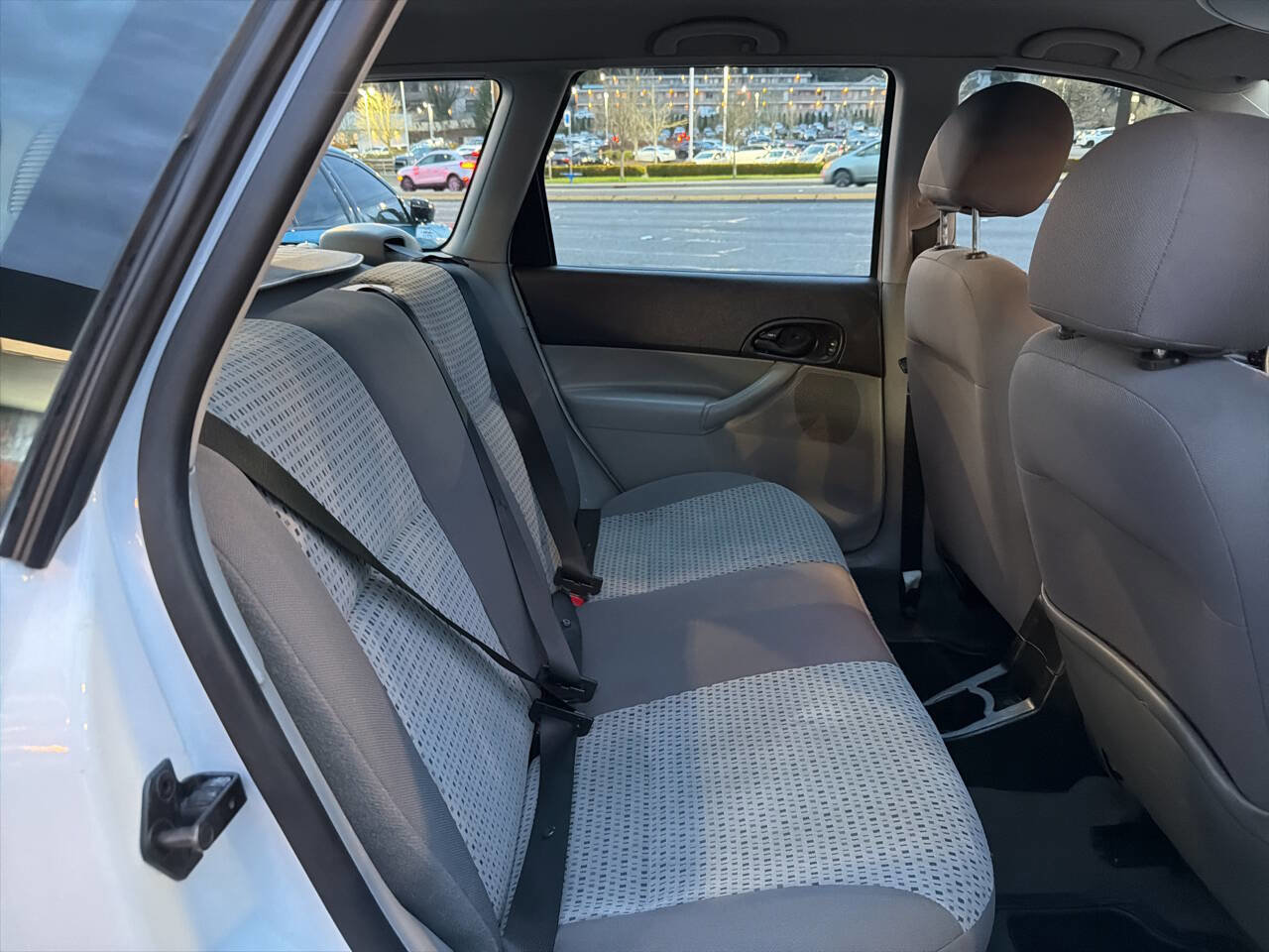 Used 2006 Ford Focus SE image 20