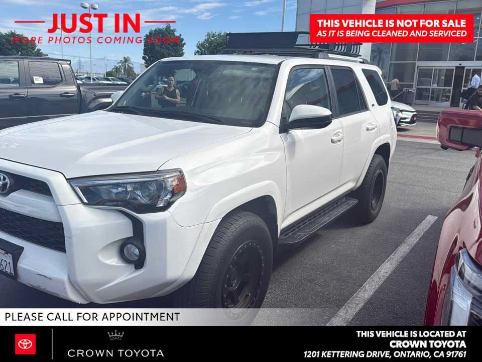 Used 2019 Toyota 4Runner SR5 RWD image 1