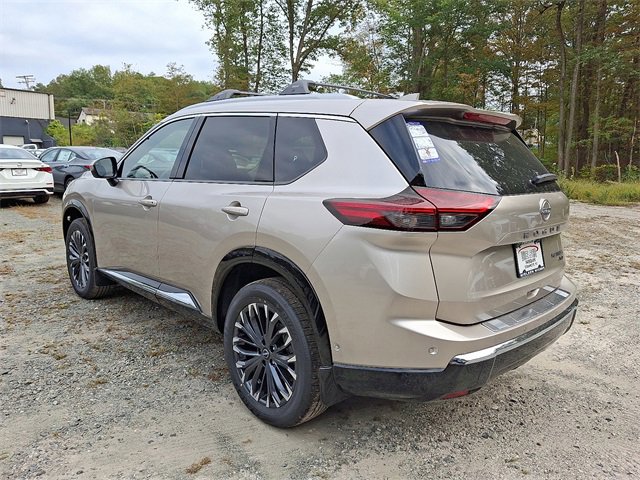 New 2026 Nissan Rogue Platinum image 3